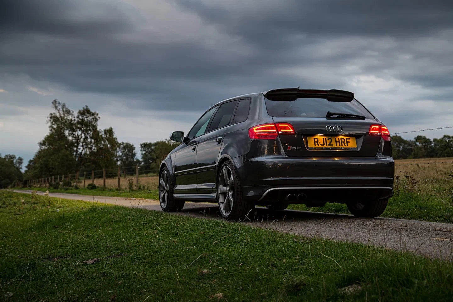 Audi A3 8P 5 DOOR RS3 Style Gloss Black Rear Roof Spoiler Boot Wing Lip 2003-13