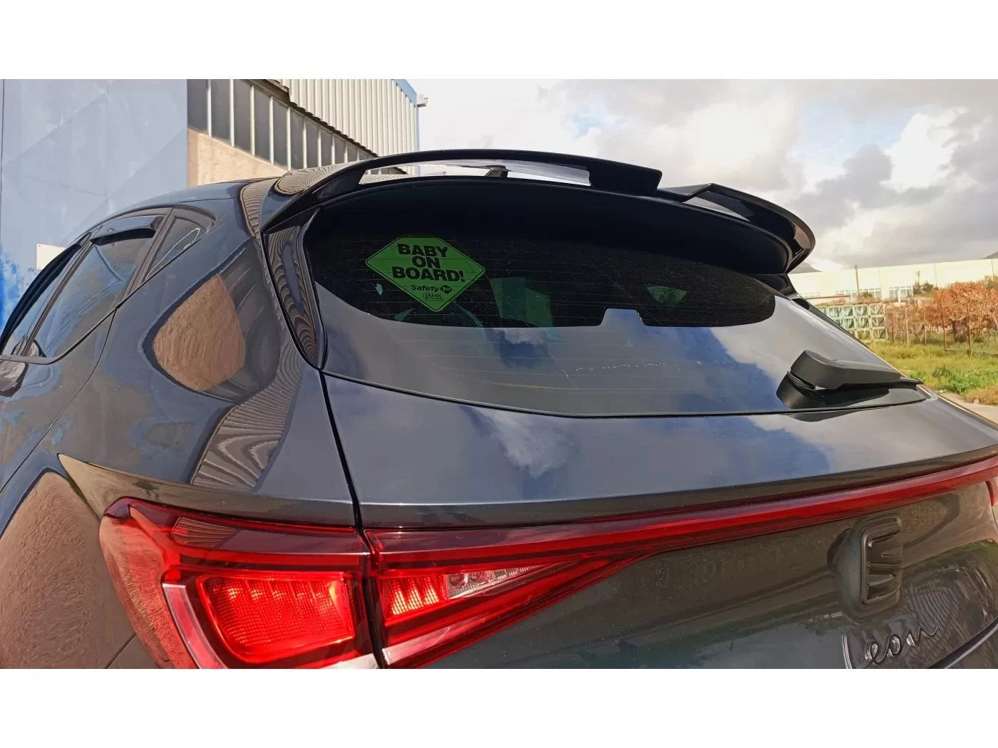 SEAT Leon MK4 OT Style Gloss Black Rear Boot Roof Spoiler Lip Wing Cupra 2020+