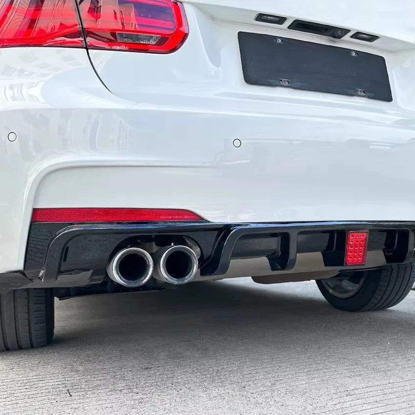 BMW 3 Series F30 F31 Gloss Black Rear Valance Diffuser Spoiler Lip Quad W/LED
